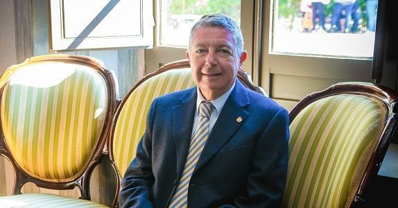 Entrevista al presidente del Colegio de Dentistas de Málaga